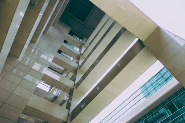 城市办公建筑立面图片下载