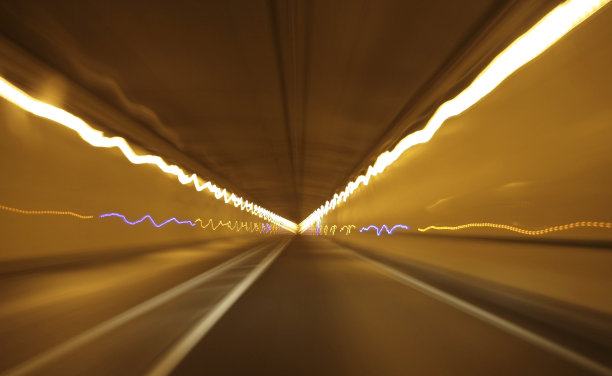 车辆隧道速度图片下载