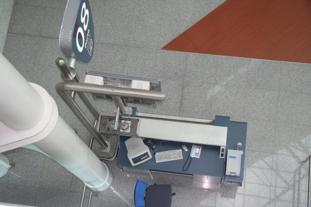 机场服务台图片下载