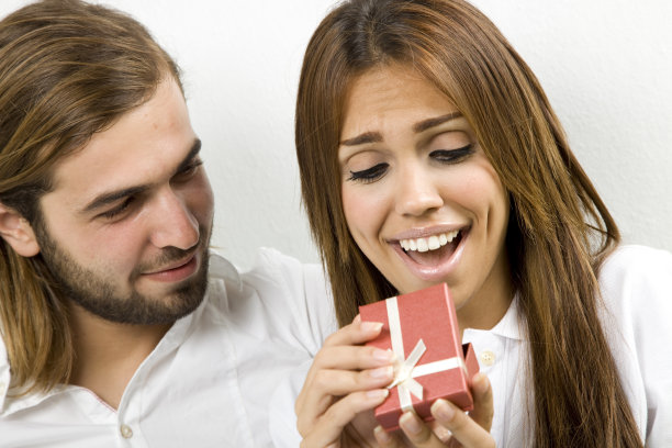 礼物亲爱的图片下载