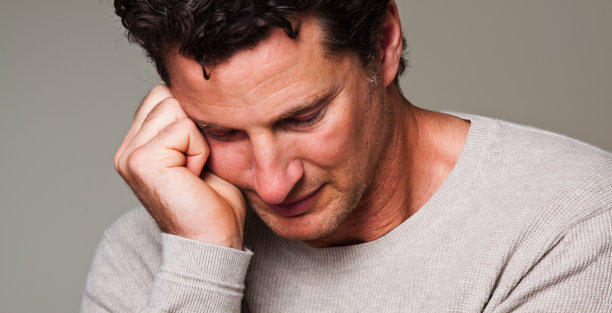 英俊的成熟男人图片下载