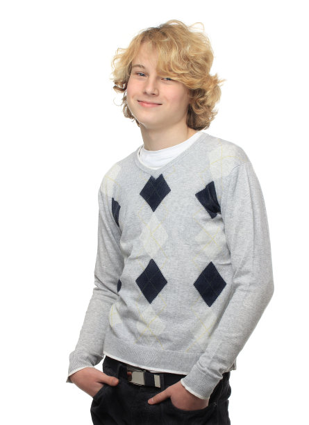 一个笑着的少年的肖像图片下载