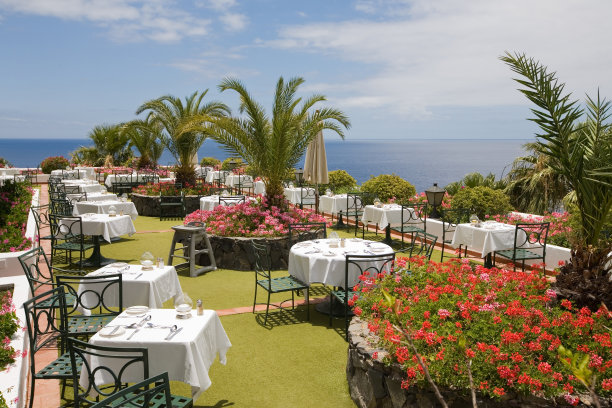 奢侈的晚餐图片下载