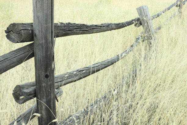 栅栏栏杆麦草西部牧场畜栏图片下载