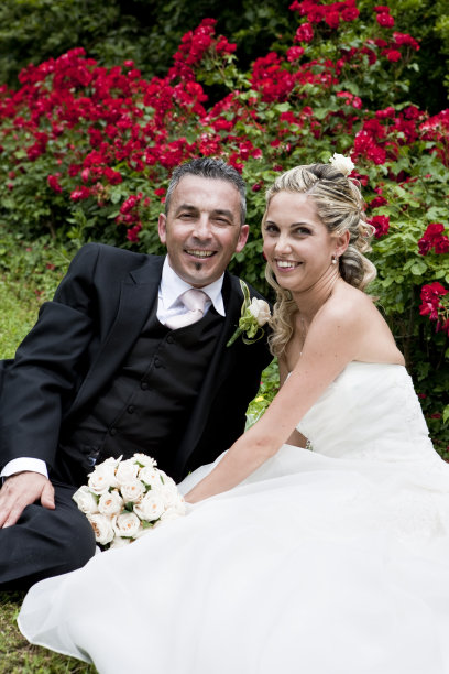 婚礼和玫瑰图片下载