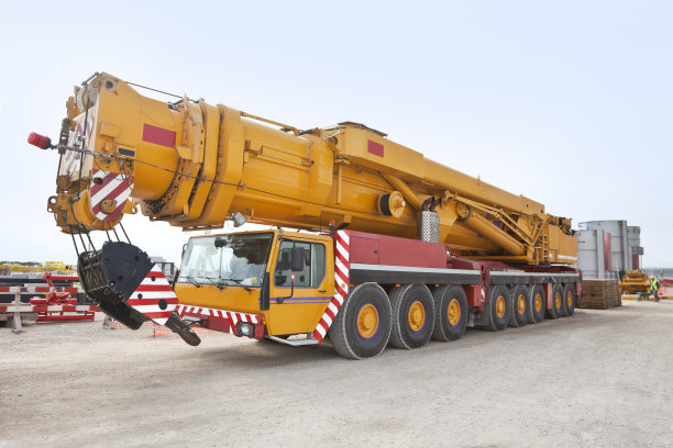 移动式起重机图片下载