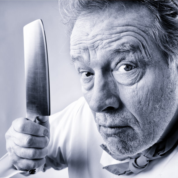 愤怒的厨师图片下载