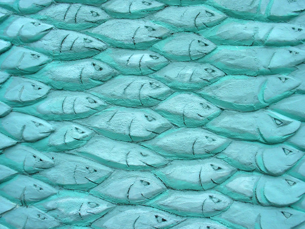 英国康沃尔鱼市外立面上的鱼纹图片下载