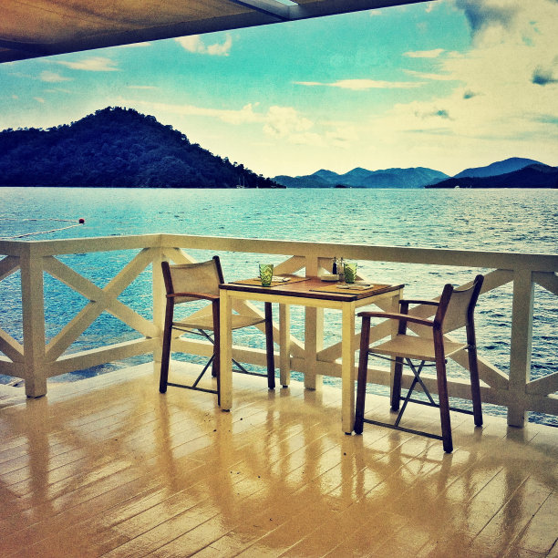 海边的餐厅图片下载