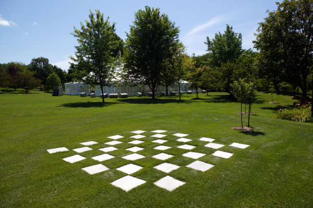 公园里的棋盘图片下载