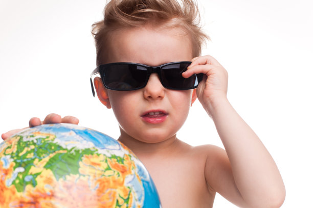 年轻的旅行者图片下载