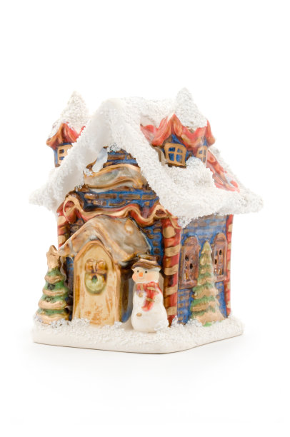 冬季装饰玩具屋图片下载