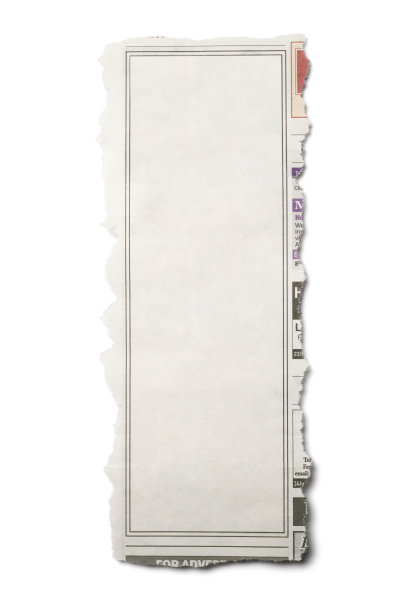 撕破的报纸图片下载