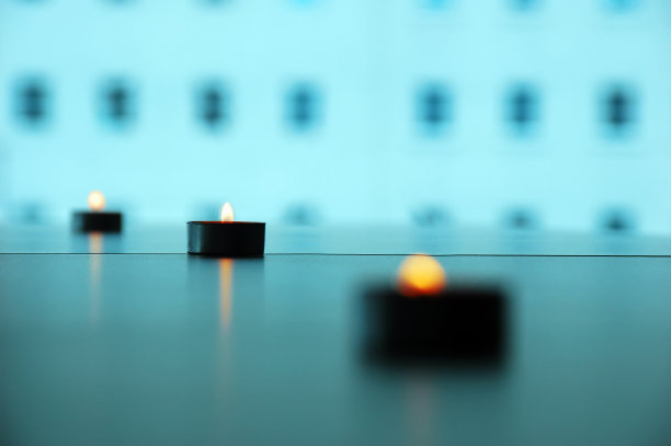 蓝色的茶灯图片下载