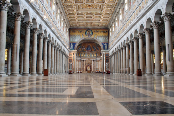 在罗马的圣保罗大教堂-内饰图片下载