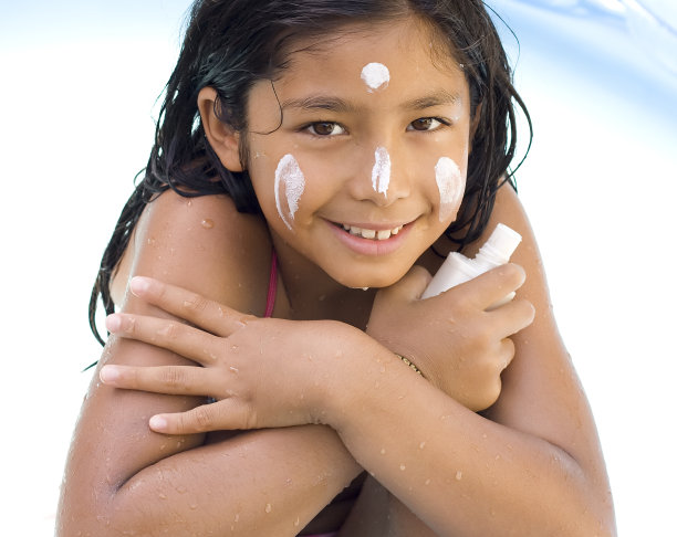 穿上防晒图片下载