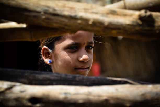 农村的女孩图片下载