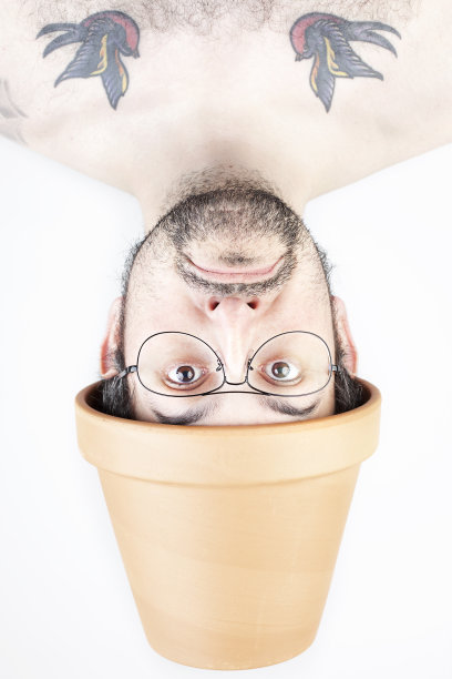 工厂的人图片下载