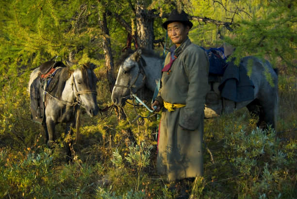 游牧的萨坦图片下载