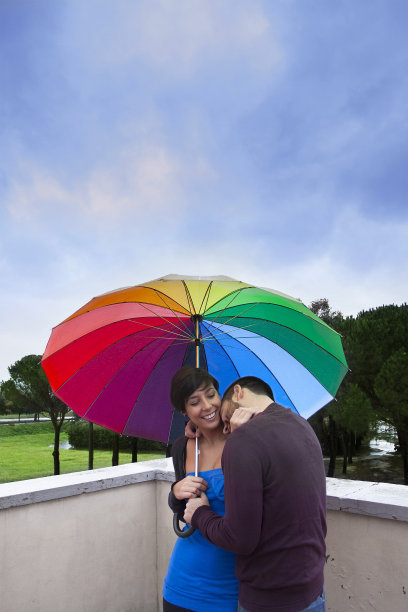 《春雨霏霏》图片下载