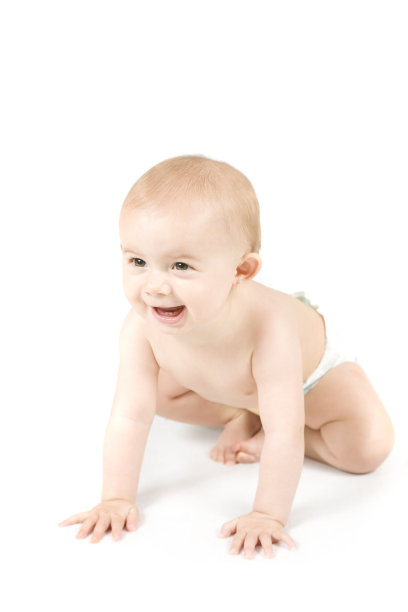 孤立的爬行小女孩图片下载