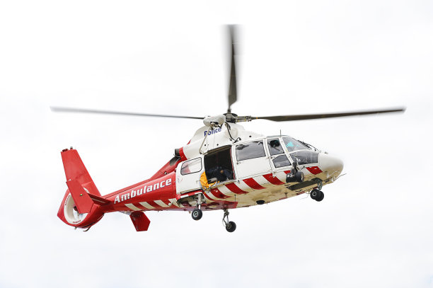 空中救护直升机图片下载