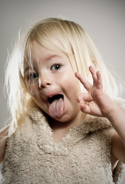 疯狂的女孩图片下载