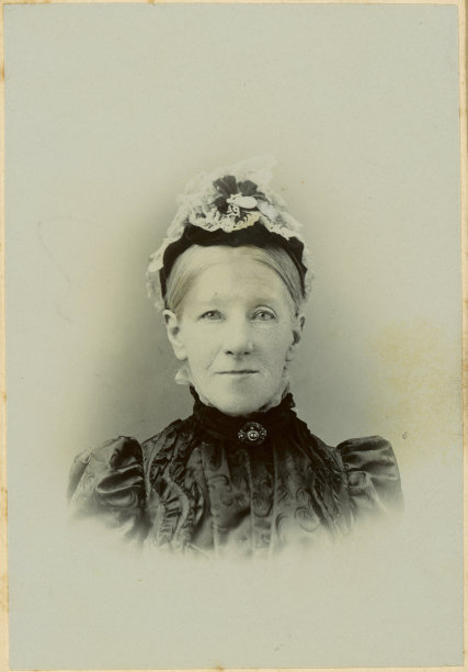 老维多利亚女士图片下载