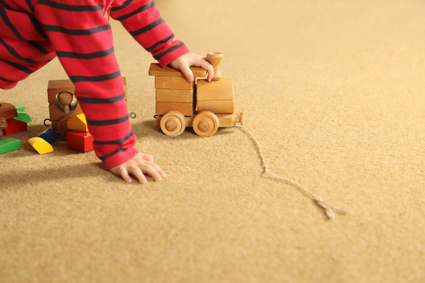 玩的孩子图片下载