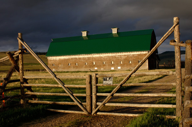 大洞谷谷仓2图片下载