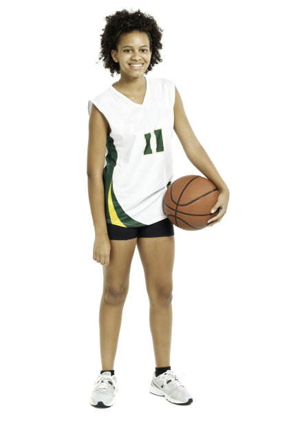 青少年篮球运动员-孤立图片下载