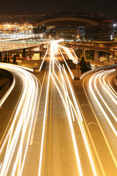 晚上交通。图片下载