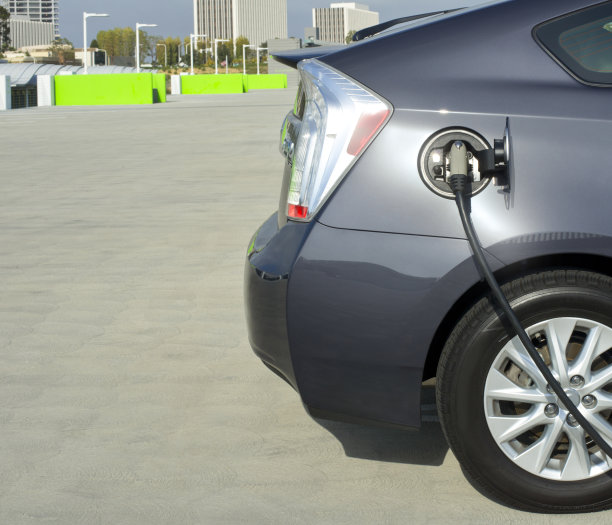 电动汽车充电图片下载