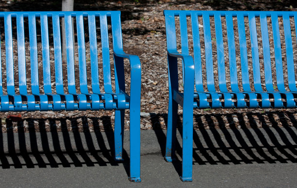 条长凳图片下载