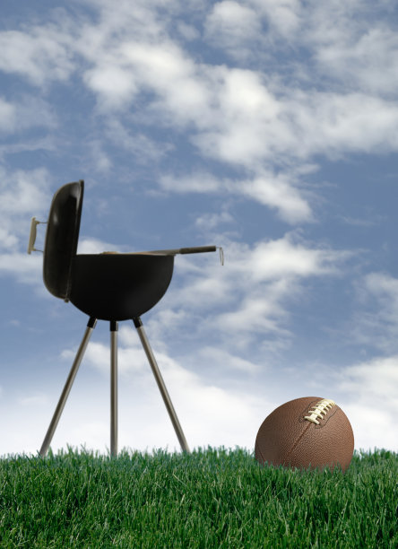 足球夏季烧烤图片下载