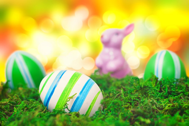 复活节彩蛋在散景前图片下载