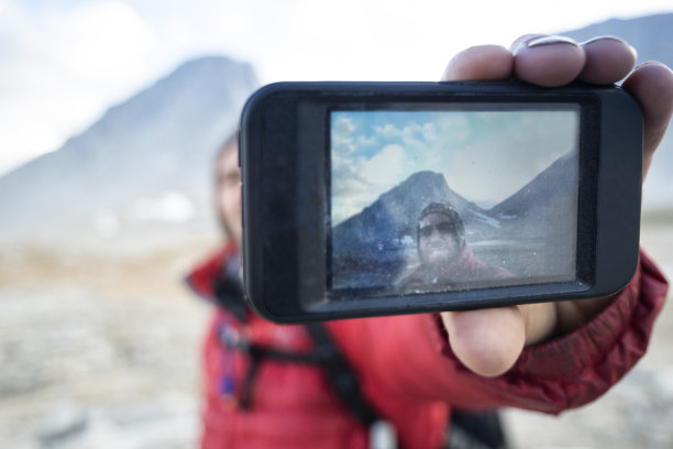 自画像图片下载