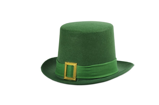 一顶白色背景的绿色矮妖帽图片下载