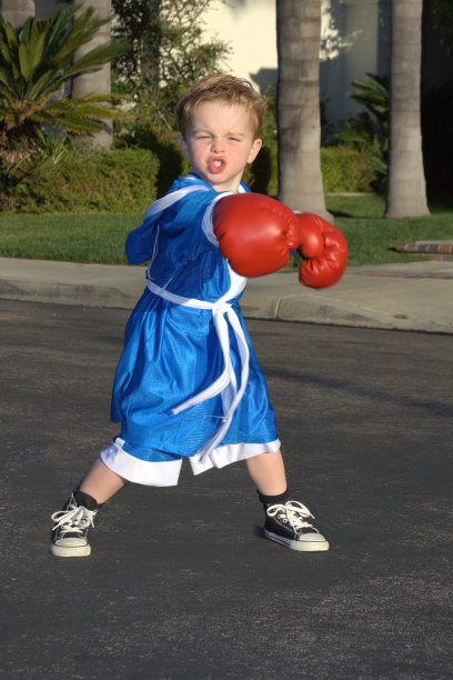 拳击的孩子图片下载