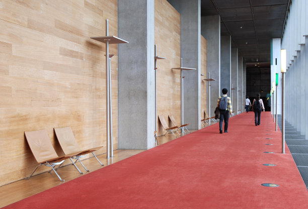 学生在图书馆图片下载