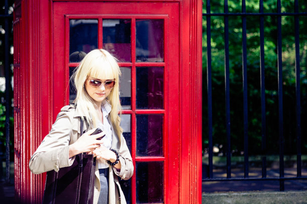 伦敦成功的女商人图片下载