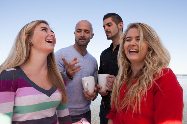 这两个爸爸图片下载