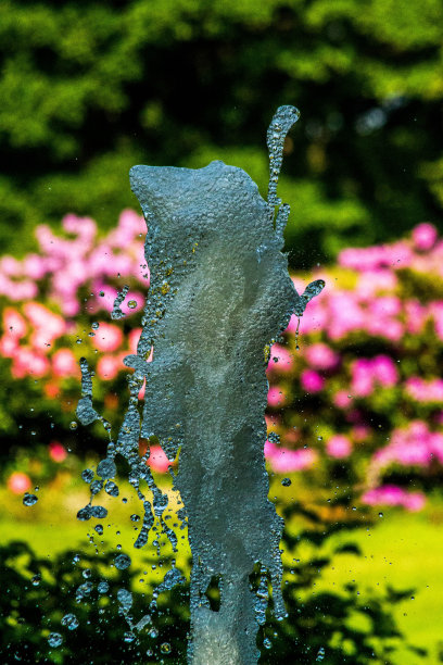 喷泉飞溅图片下载