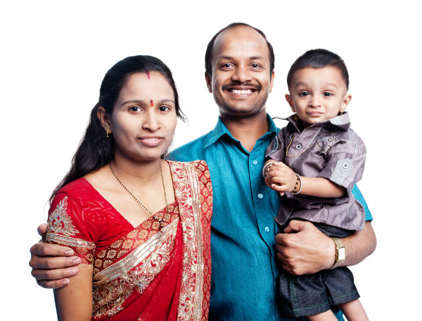幸福的马哈拉施特拉邦亚裔印度三口之家图片下载