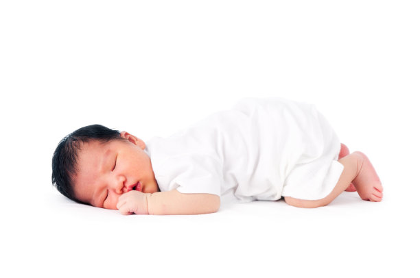 新生儿睡觉图片下载