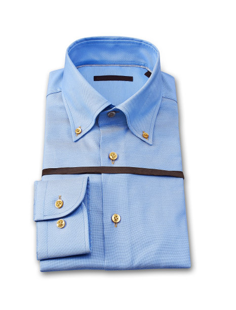 男子衬衫孤立在白色背景与剪切路径图片下载