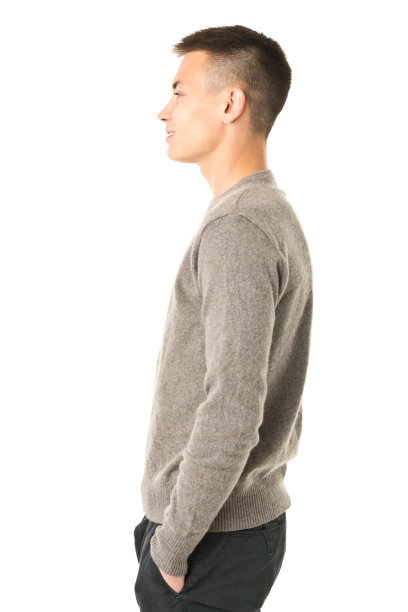 年轻英俊的男人图片下载