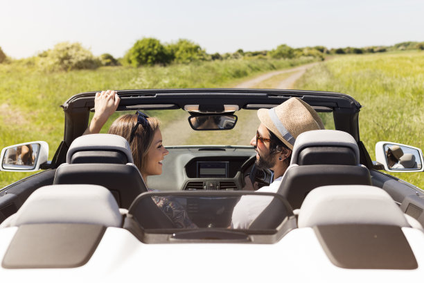 夏天在乡下开车图片下载