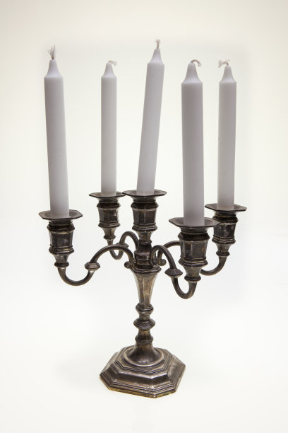 银烛台图片下载