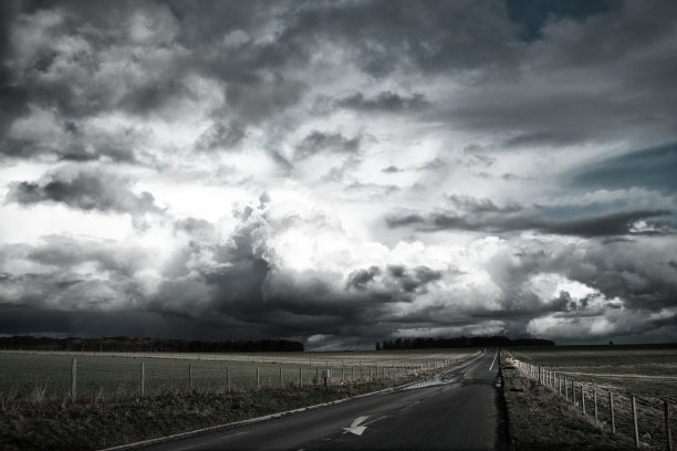 乌云之前图片下载